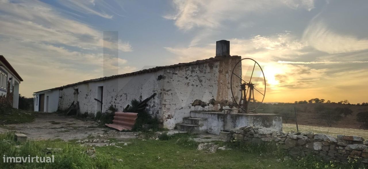 Ruína 70m2 - Martin Longo - Alcoutim - Algarve