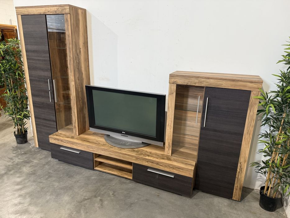Fajny zestaw mebli do salonu Rtv komoda witryna super stan dowóz