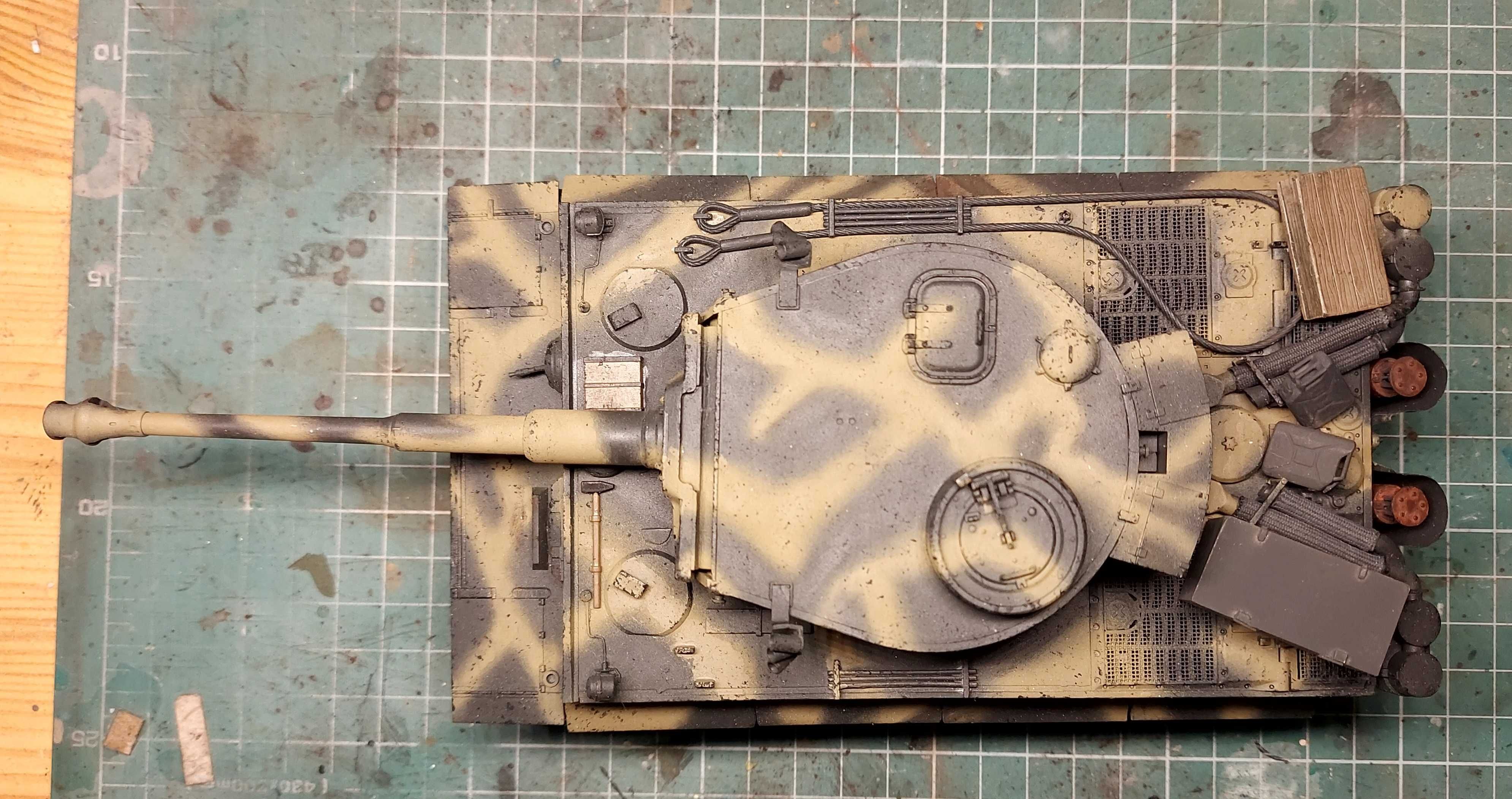 Tiger I  model złozony  1/35