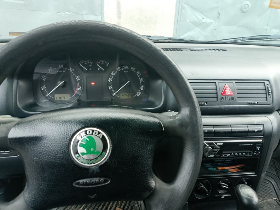 Продам шкоду октавию