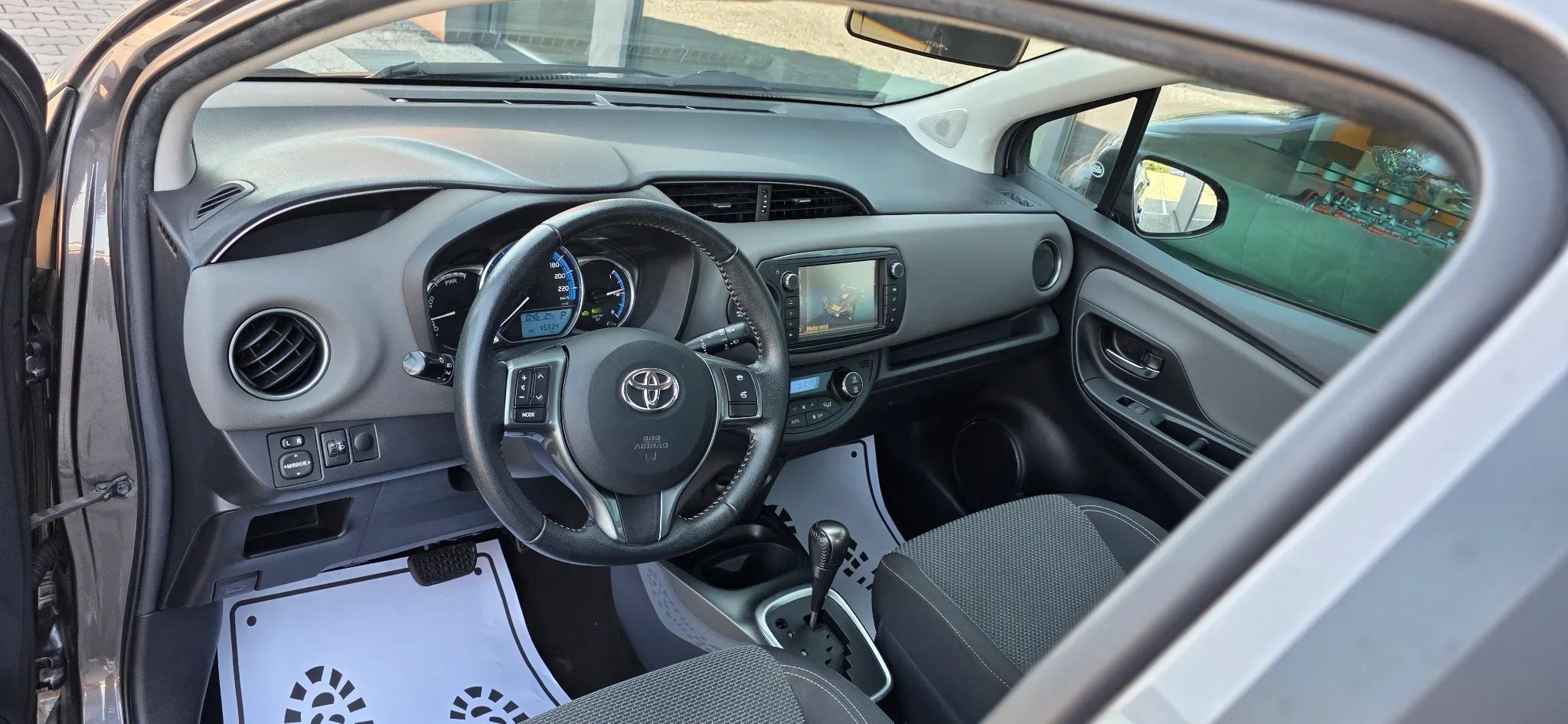 Toyota Yaris Automat Hybryda
