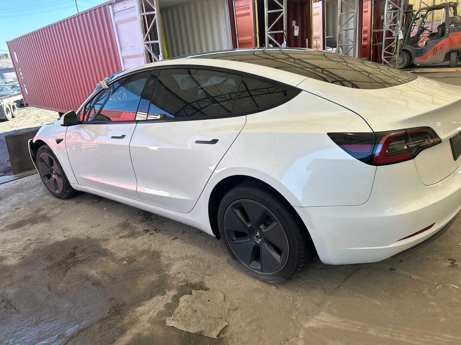 Розборка шрот Tesla 3 Y (2018-2024p)