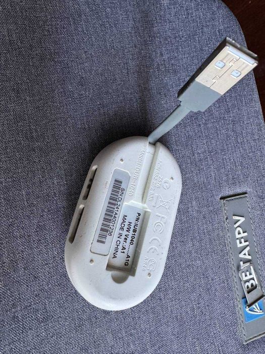 Продам D-LINK DUB-1040 на 4-Port белый