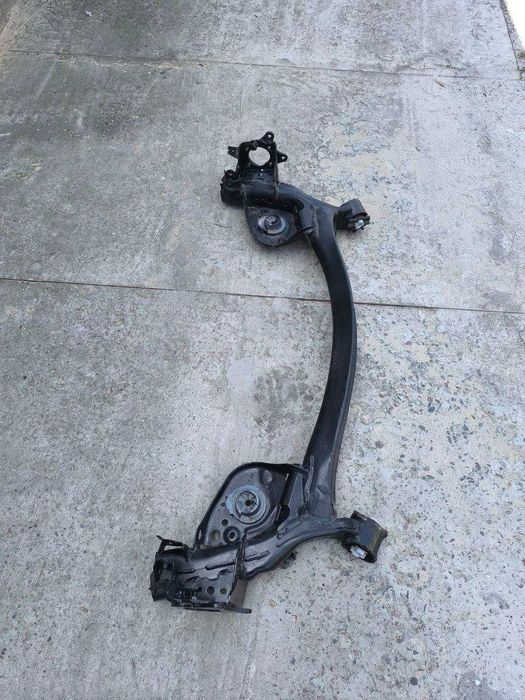 Балка задняя Mazda CX-30 AWD (DGJ428B0XC) под восстановление