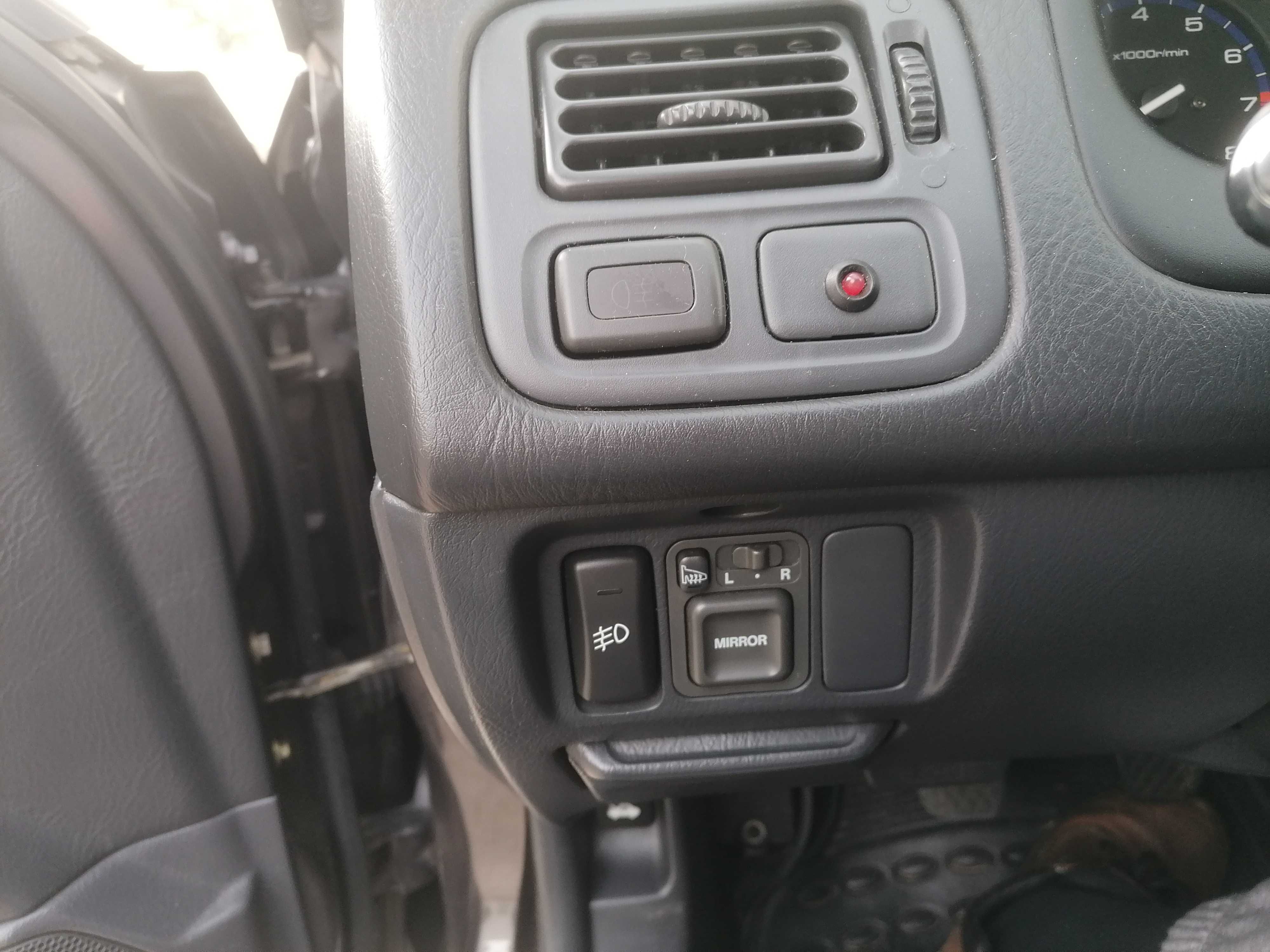 Honda Civic 1.5 iLS, 115 CV, 4 Portas