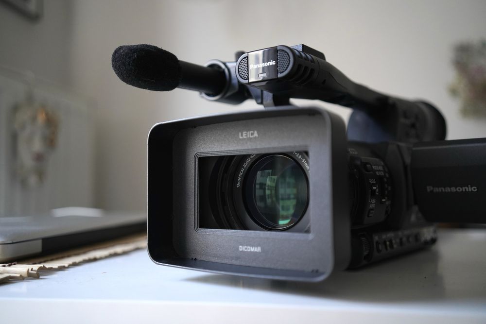 Kamera Panasonic hmc151e