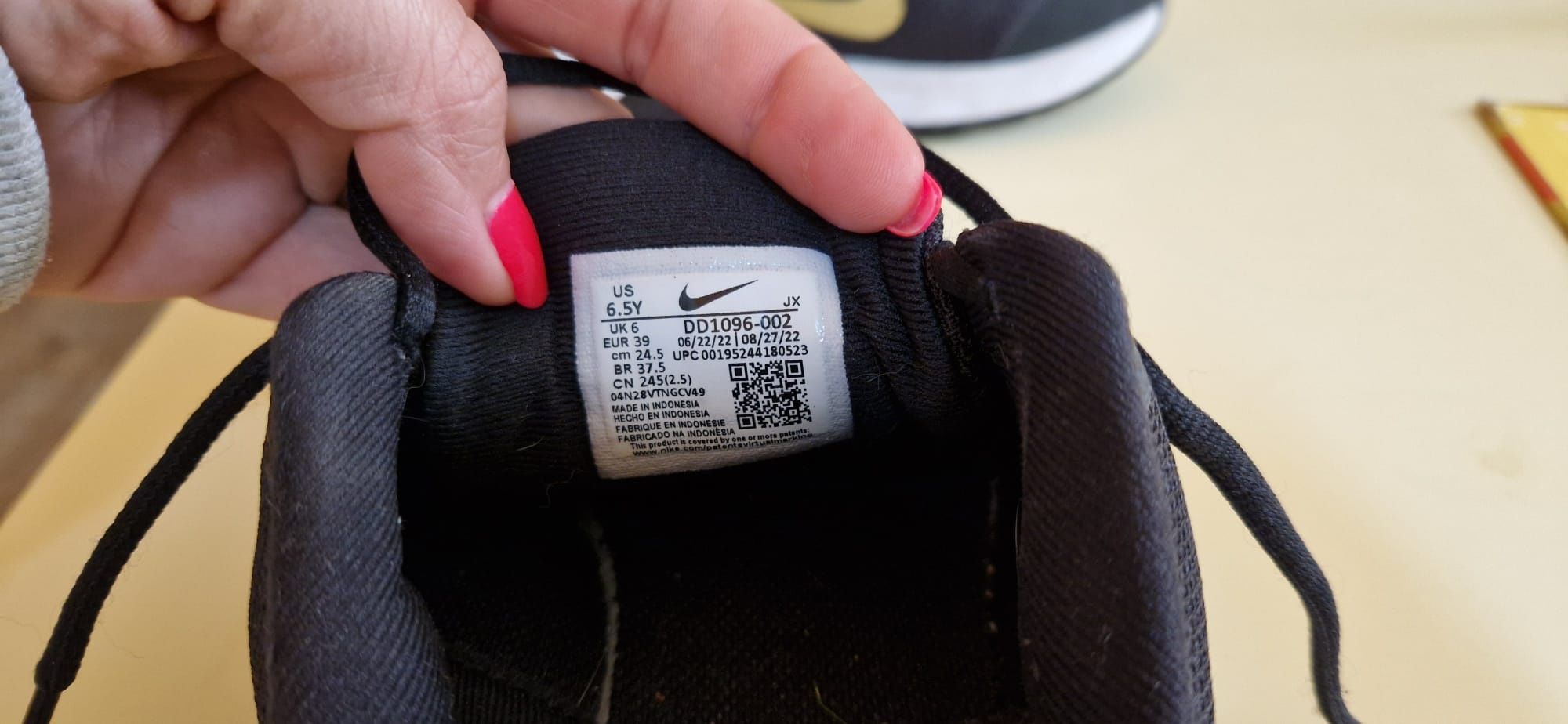 Sapatilhas Nike tamanho 39