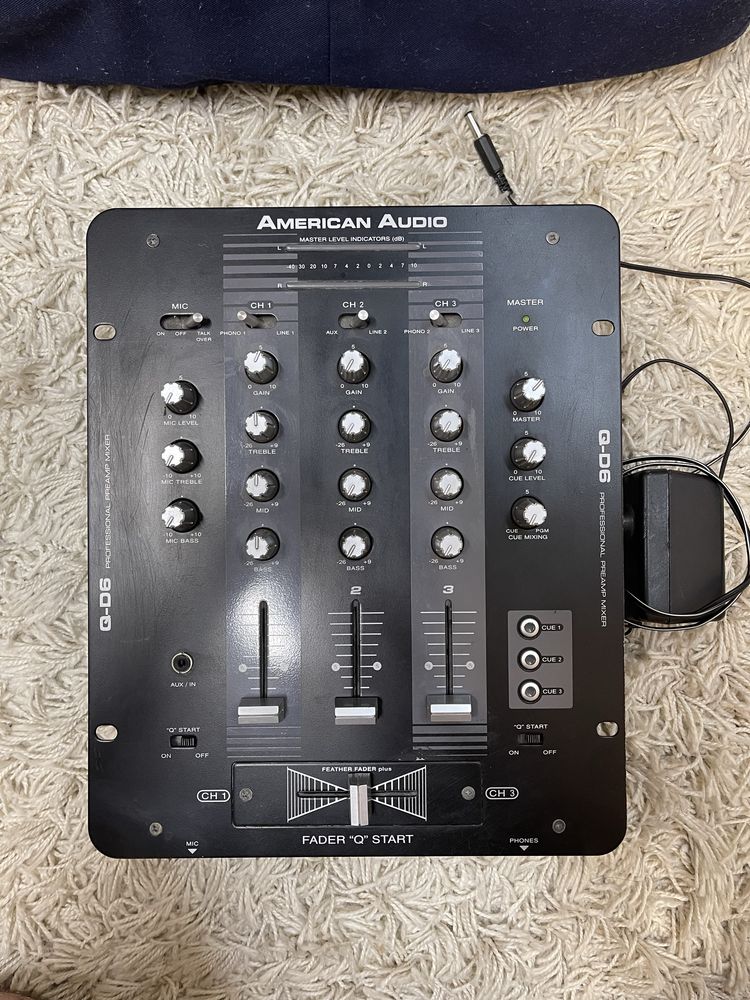 DJ-мікшер American Audio Q-D6 (3 канали, XLR, еквалайзер)