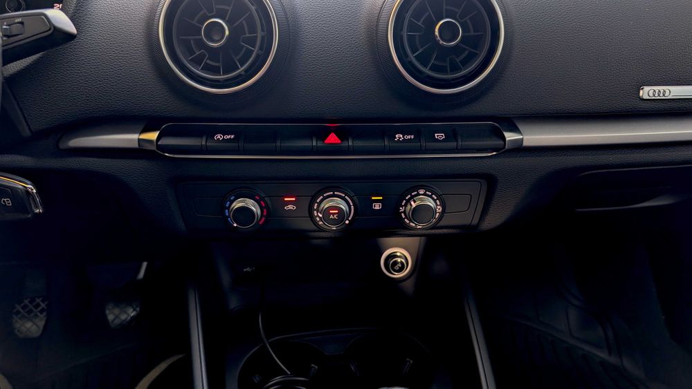 Audi A3 Sportback 1.6 TDI - ano 2017