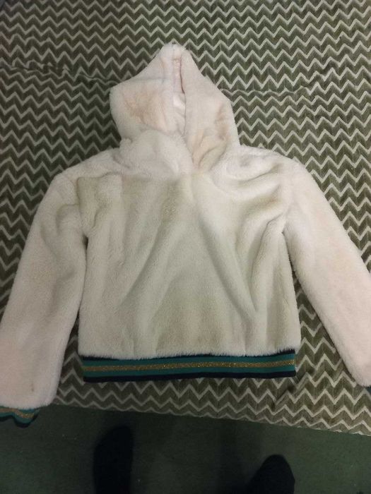 Худді біле дитяче