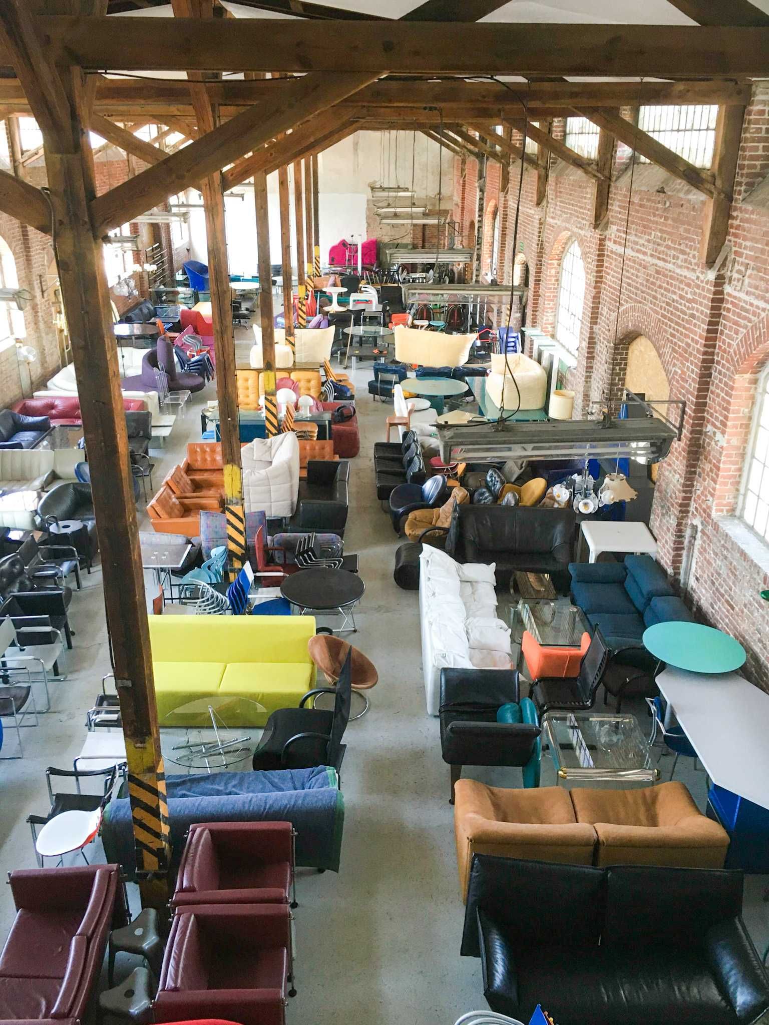 Arco fotele klubowe na kółkach skóra lata 80 90 vintage design