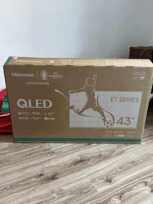 Hisense 43E7KQ QLED Smart TV (43 дюйми)