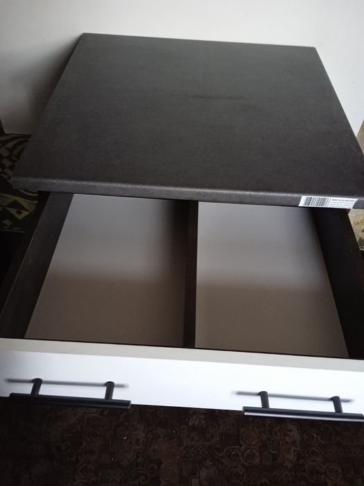 Продам кухонний стіл з стільницею