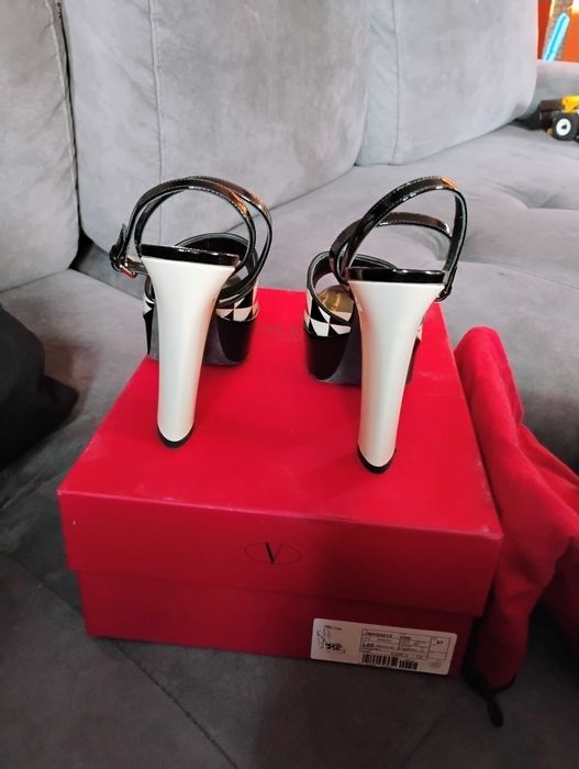 Buty Valentino Garavani