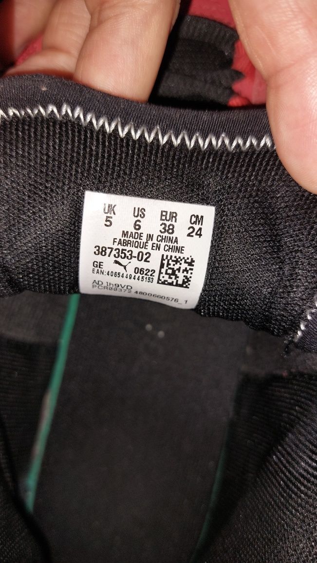Buty Puma Playmaker r. 38