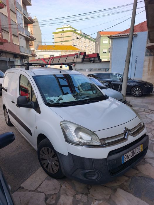 Citroën Berlingo 1.6 Turbo • 3 Lugares • 2014