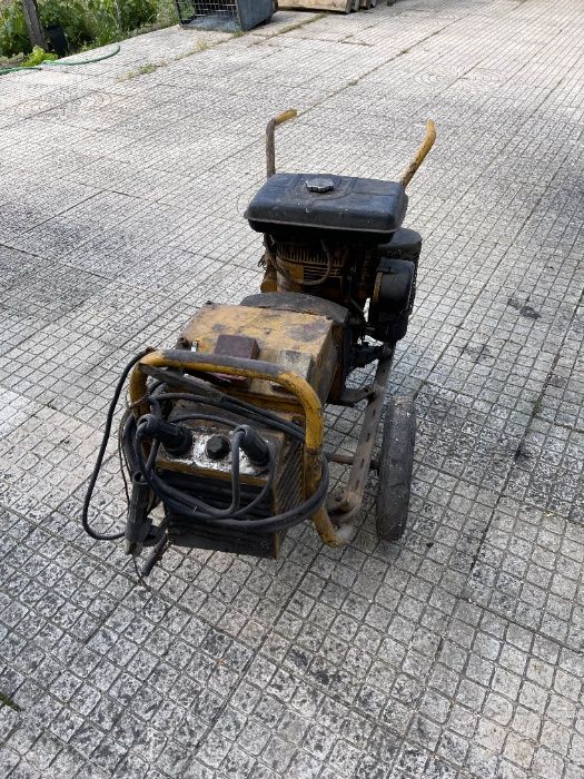 Gerador a Gasolina Robin 6kVA