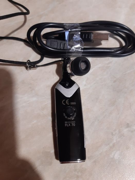 Bluetooth- гарнітура  Sennheiser FLX 70 , Jabra Talk