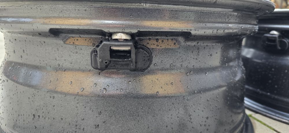 Диски r17 7j et48 з датчиками тиску оригінальні Mercedes 4шт