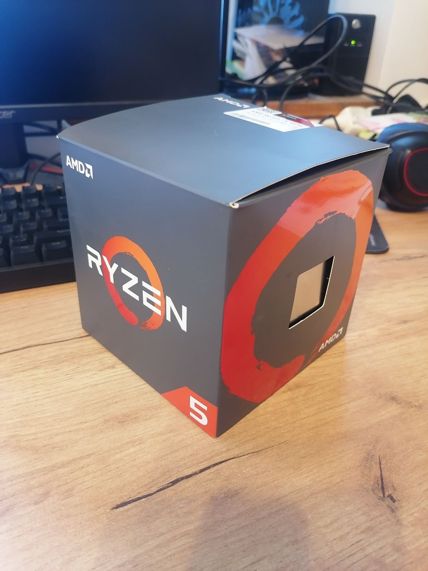 AMD RYZEN 5 1600