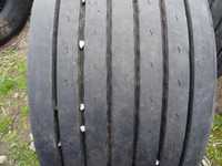 Opona 445/45R19.5 Kumho KLT 03 ( 800 netto)