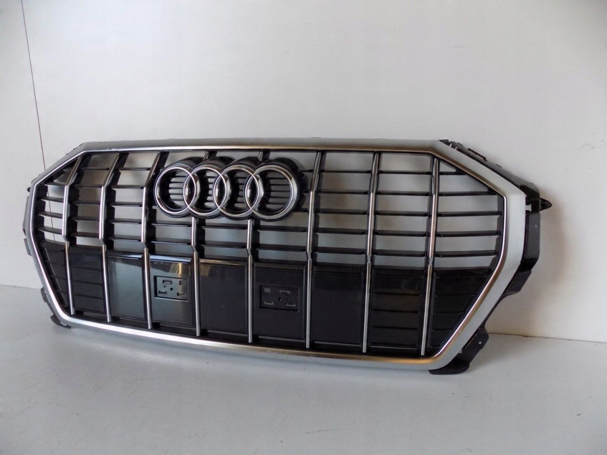 Audi Q3 A83 s-line grill / atrapa 10512
