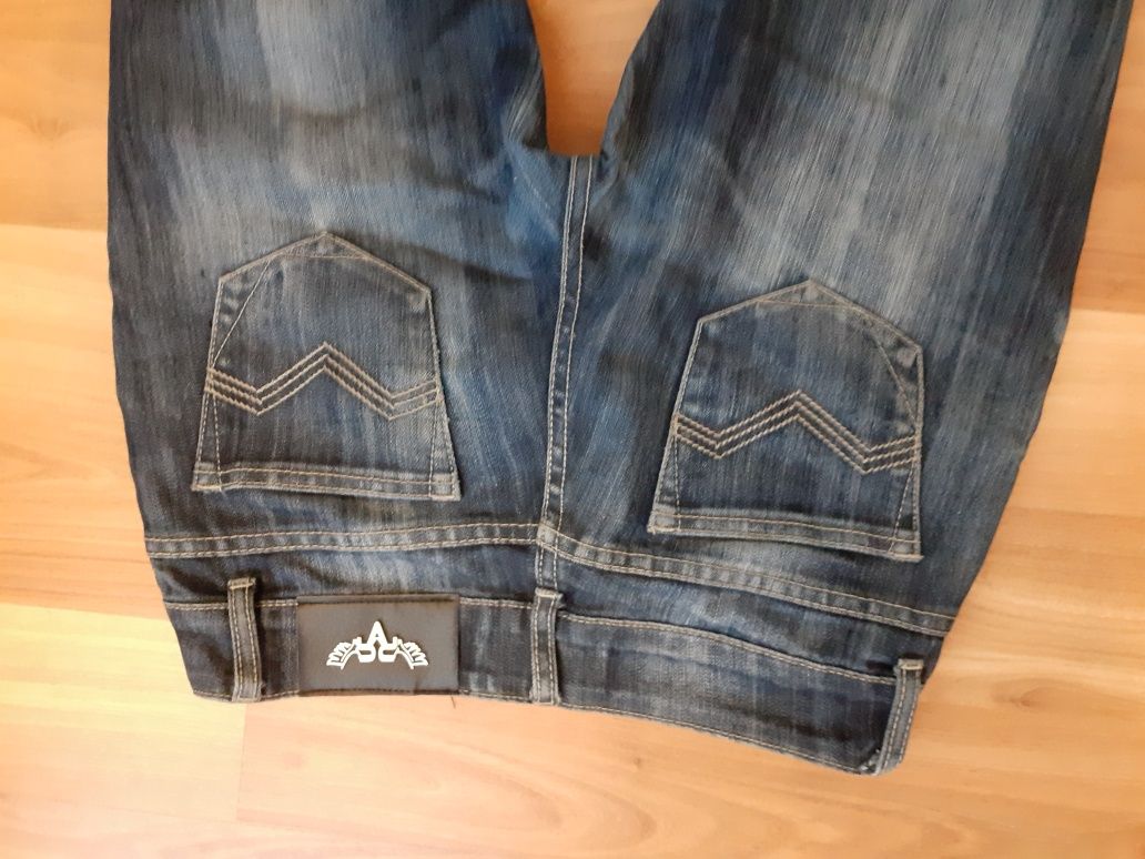 Spodnie jeansowe damskie rozmiar s 36.