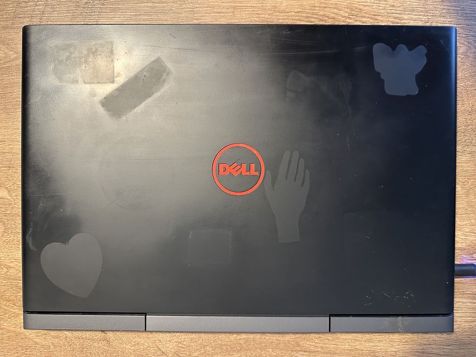 Продам игровой ноутбук Dell i7-7700HQ/gtx 1050Ti