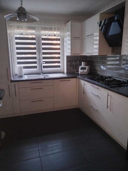 Meble kuchenne ze sprzętem