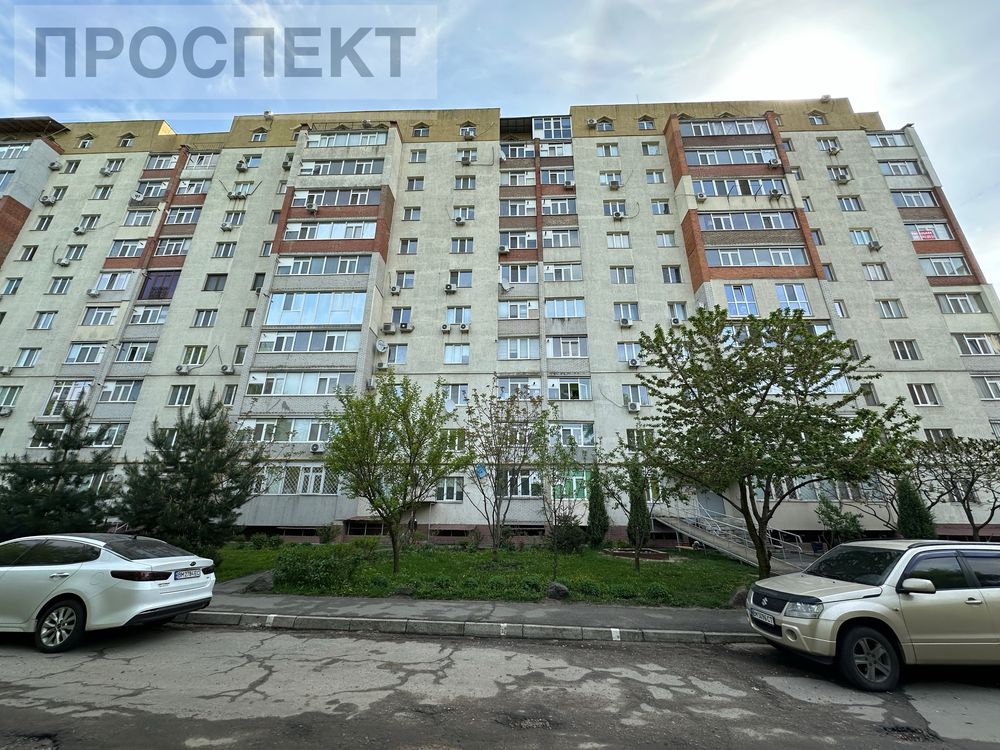 Продам 1 кімн.квартиру 52м2 вул. Прокофьева 14/3. ( Трц « Євро-порт»).