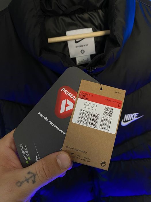 Жилетка Nike Storm-FIT Windrunner Primaloft-Field