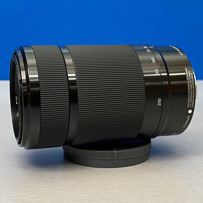Sony E 55-210mm f/4.5-6.3 OSS