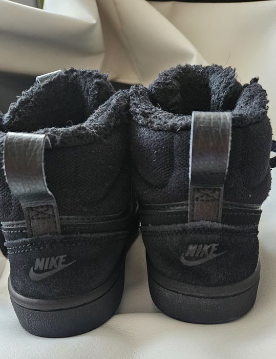 Ботинки хайтопы кроссовки nike 33
