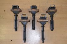 Катушка Зажигания AUDI A8 S8 4D2 quattro 3.7 4.2 077905105 0040100012