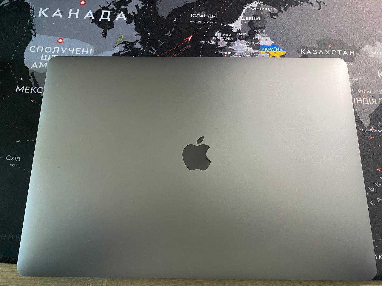 MacBook Pro 16 (2019) i7 16 ГБ 512 Radeon Pro 5300M Ідеальний стан