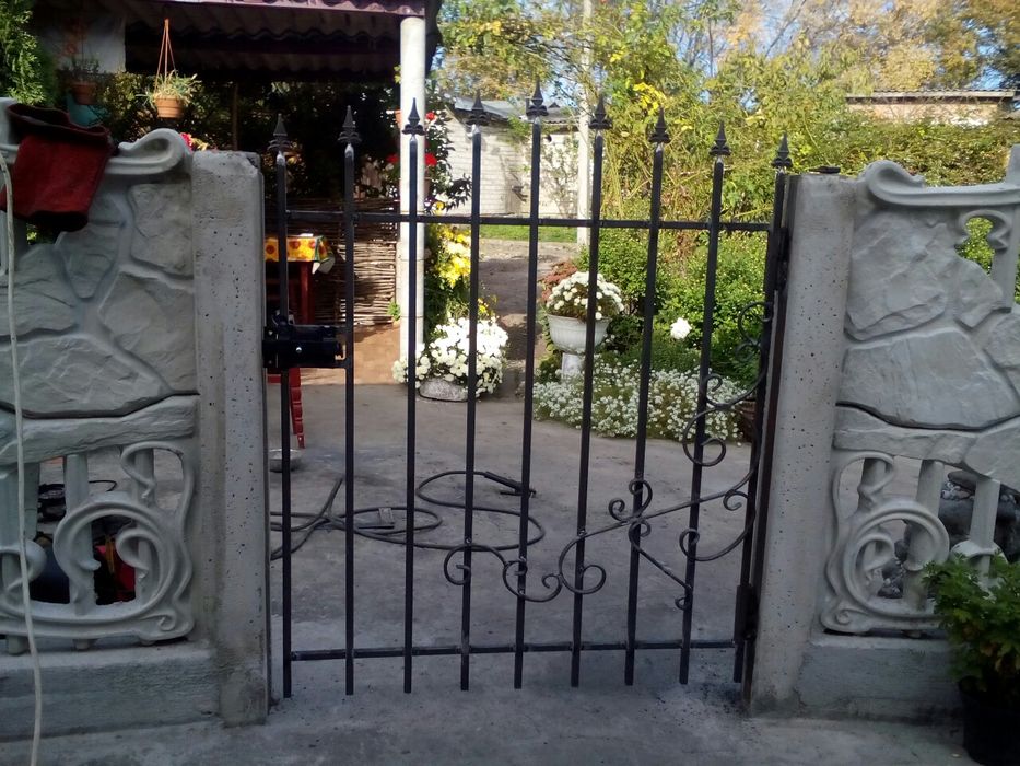 Надам послуги сварщика