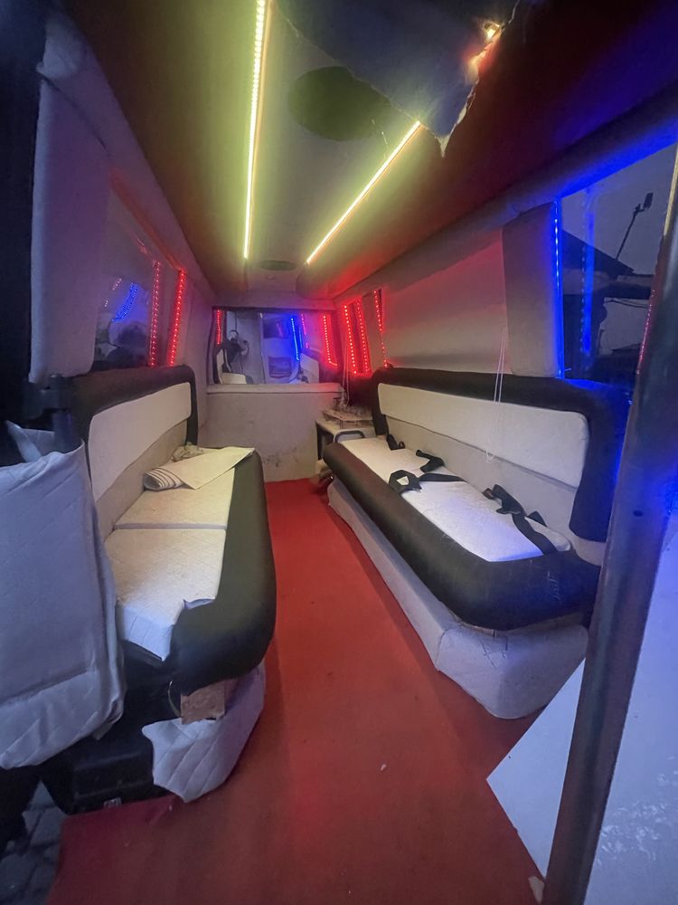 Party bus limuzyna