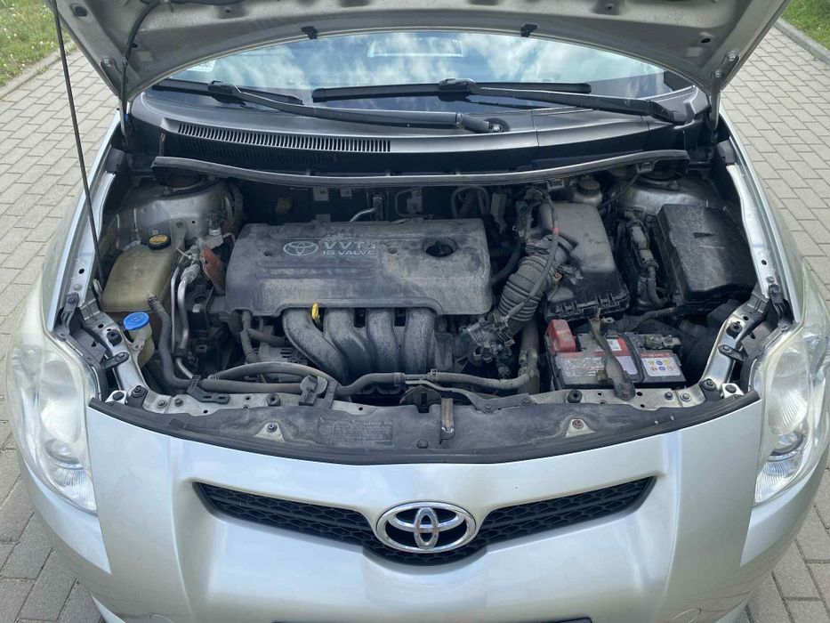 Toyota Auris Benzyna 2008 rok 1.4 Benzyna