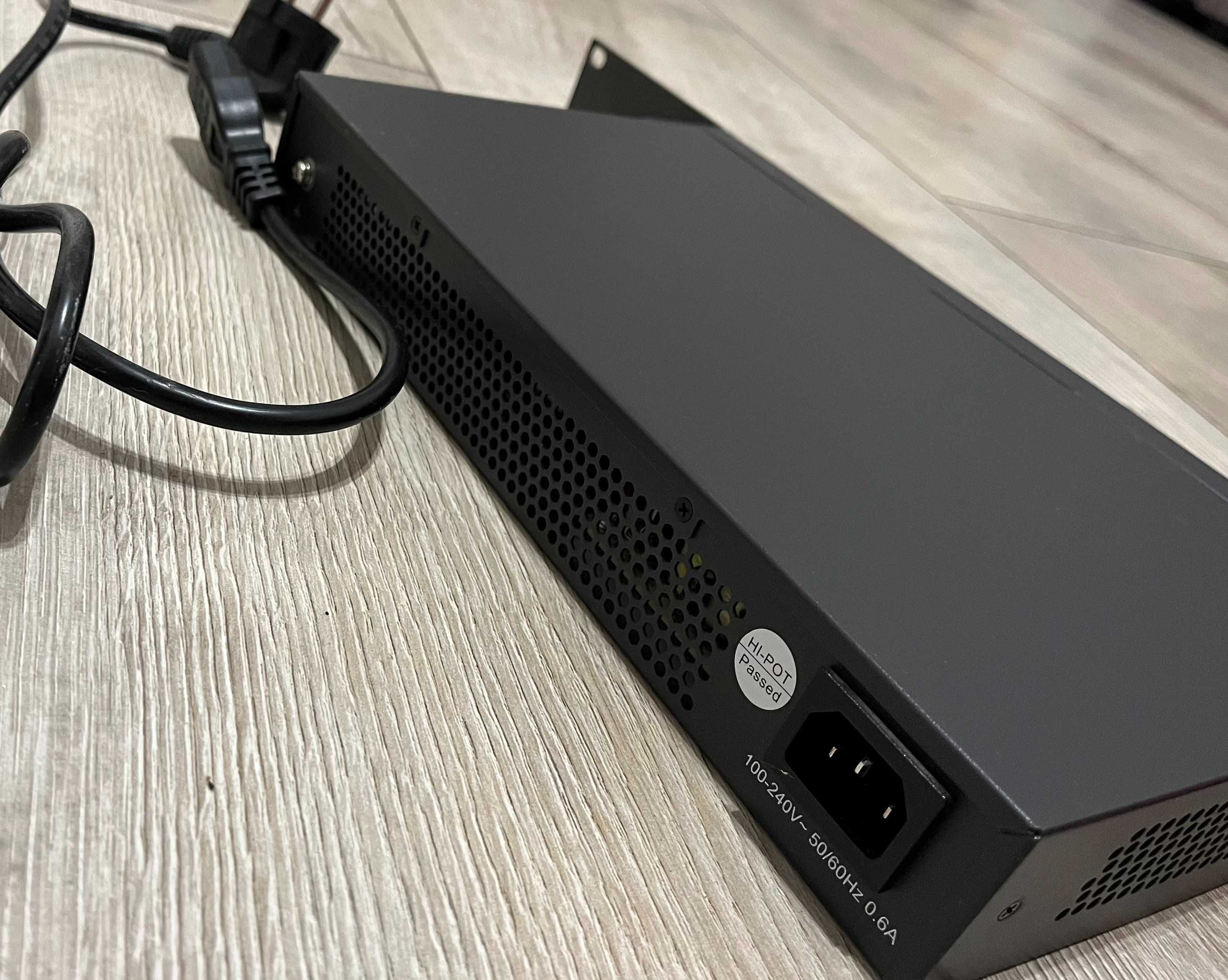 Przełącznik switch TP-Link TL-SG1024D