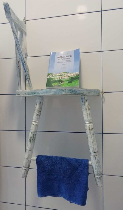 Prateleira de cadeira