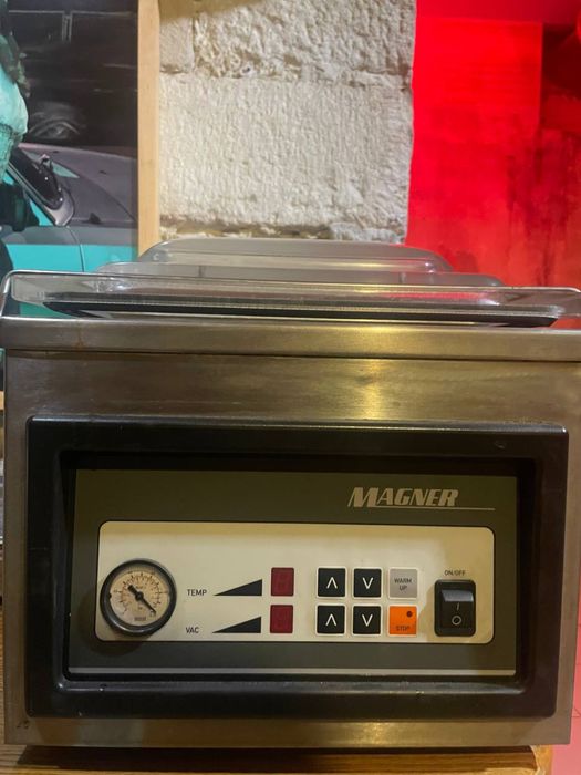 Професійний вакууматор Magner