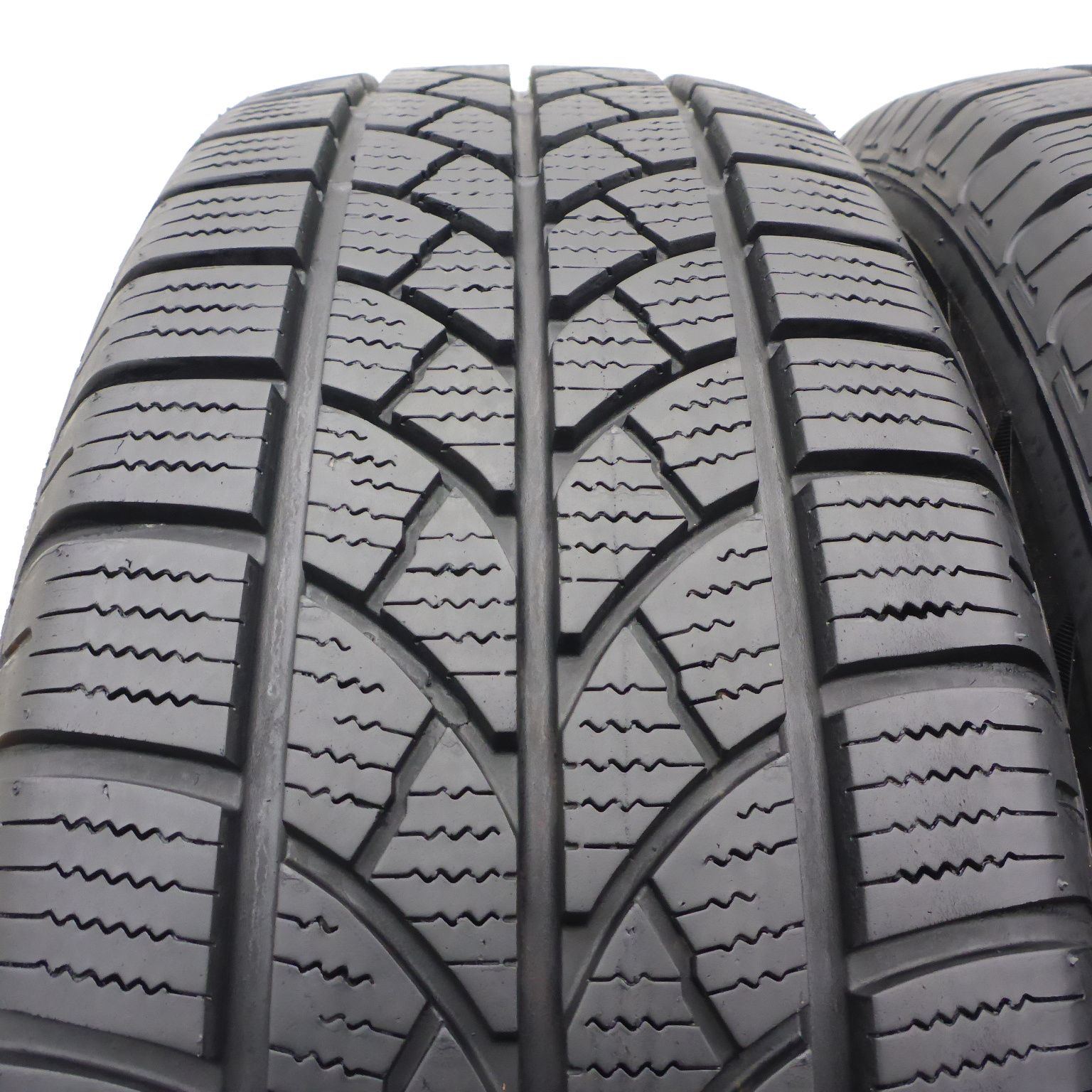 215/65/16C Bridgestone 215/65R16C 106/104T Blizzak LM18C Zima 2020 8mm