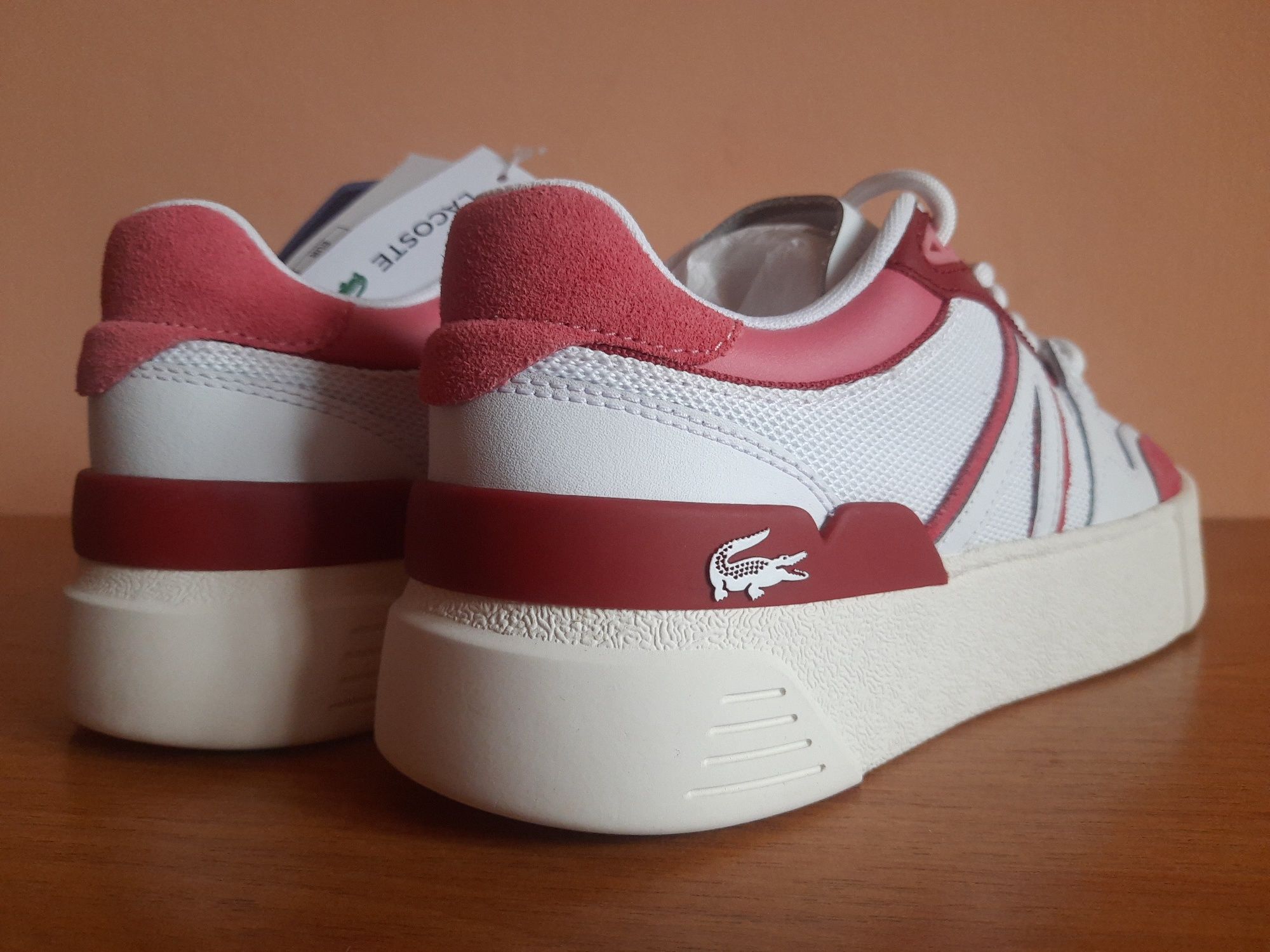 Кросівки жіночі LACOSTE L002 Evo 124 7 SFA