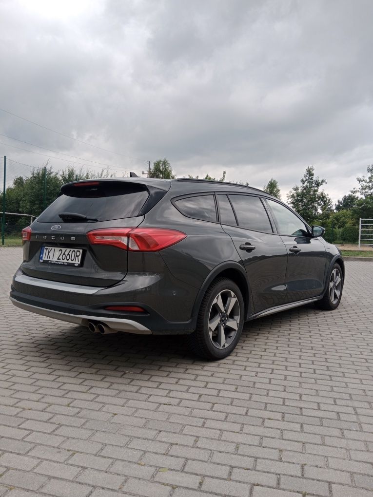 Ford Focus Active 2.0 150KM