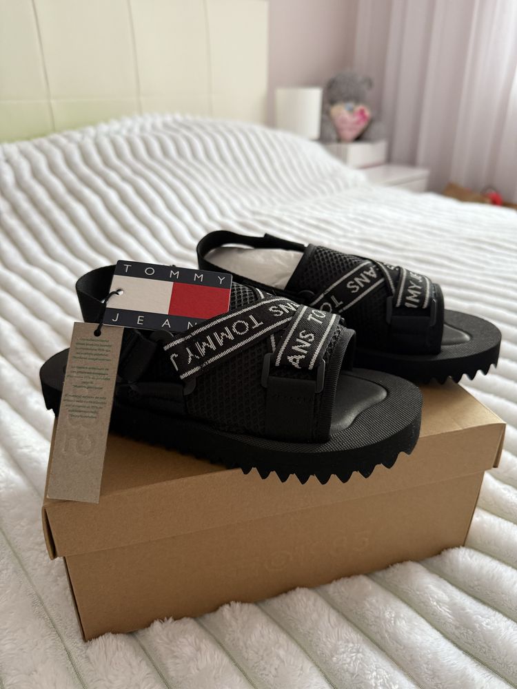 Оригінал!!! Tommy Hilfiger сандалі