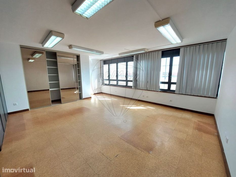 Escritório  para arrendamento