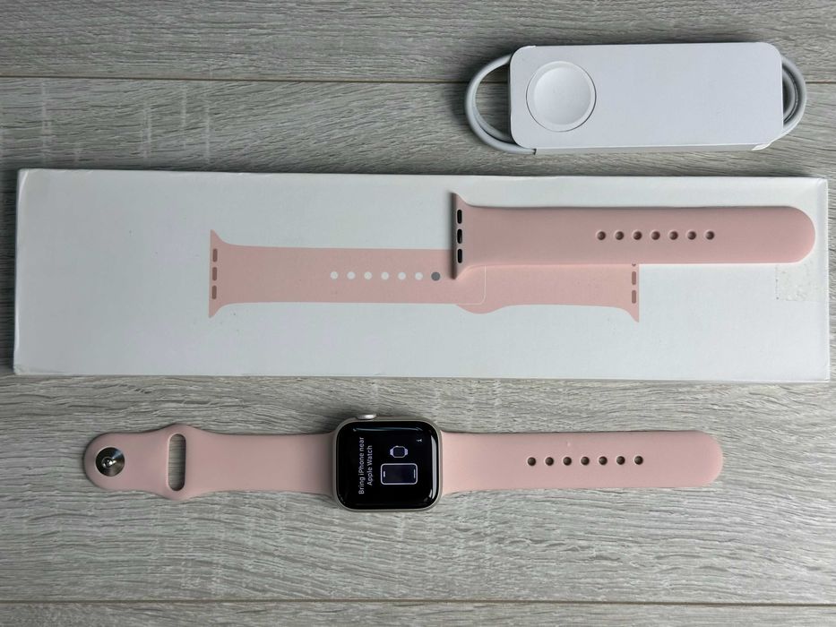Apple Watch Series SE2 40mm Starlight with Sport Band ІДЕАЛ 100%