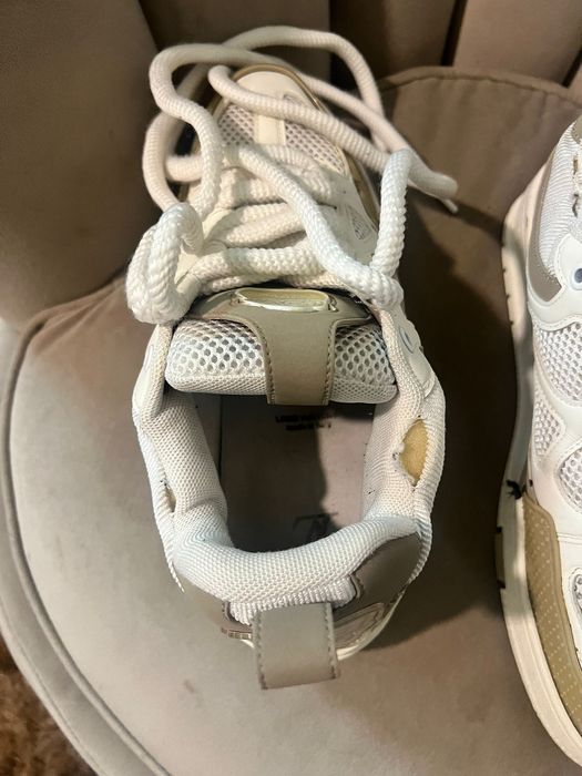 calcado louis vitton