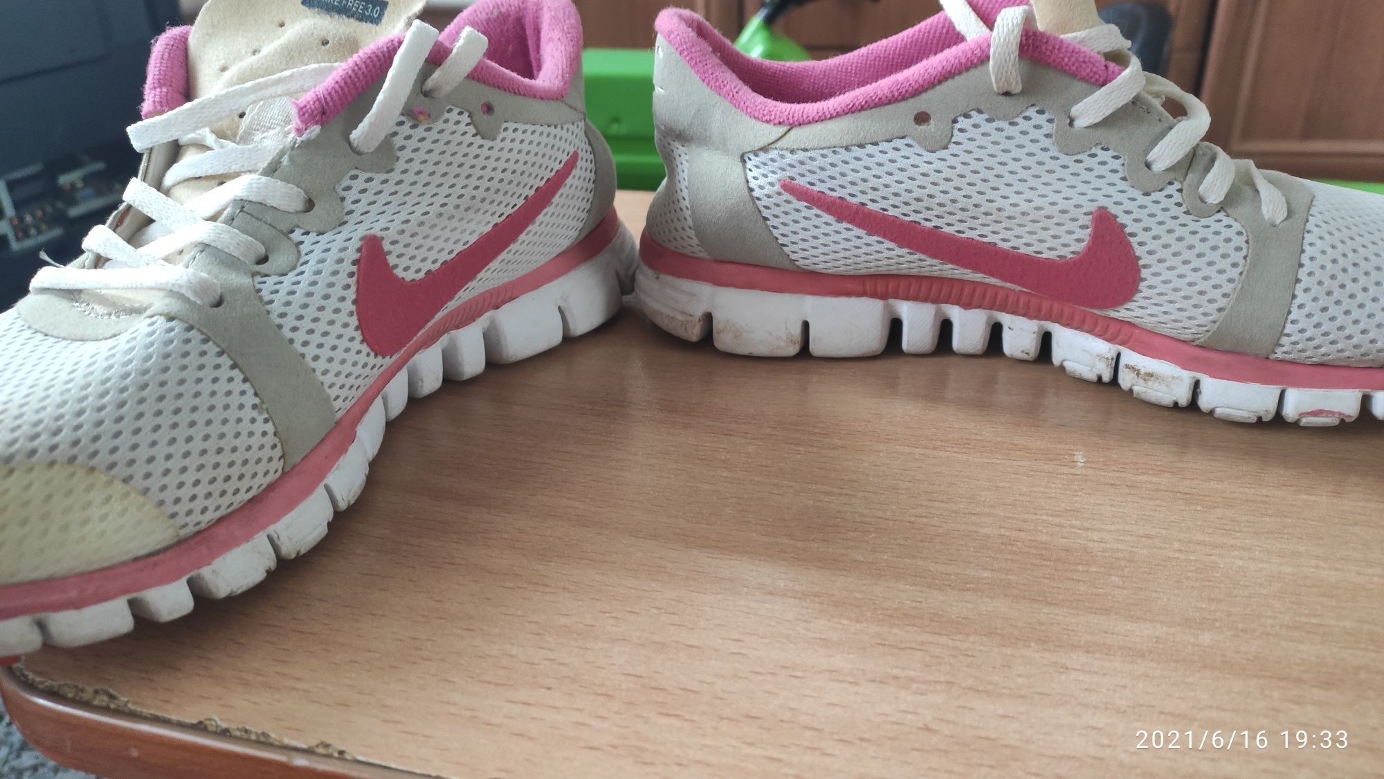 Кроссовки женские оригинал NIKE