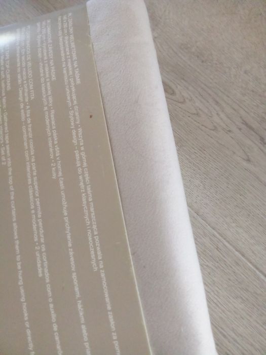 Dwie beżowe zasłony welurowe aksamitne SMUKEE 2x zasłona na taśmie